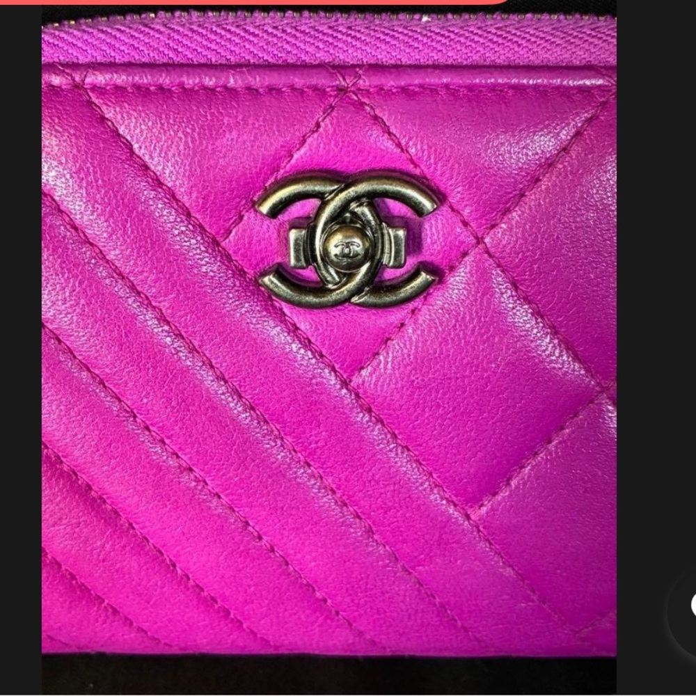 CHANEL SOLD 🔥 Matelasse
Boy Chanel Wallet Round
Zipper hot Pink Lambskin , - Picture 2 of 16